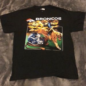 Vintage Denver Broncos T-shirt